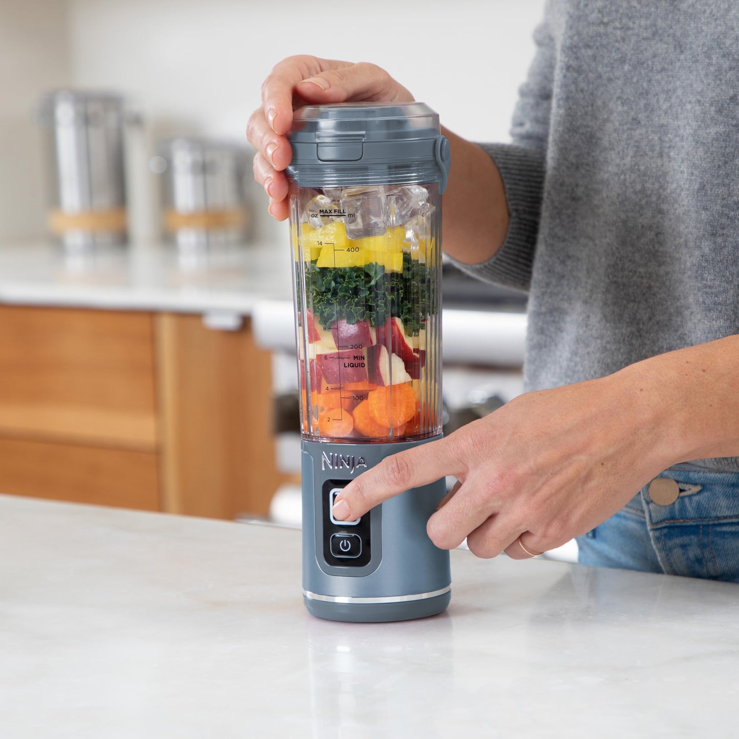 Ninja Blast 530ml Portable Smoothie Maker, Wireless, Leak-Proof Lid, Crushes Ice & Fruit