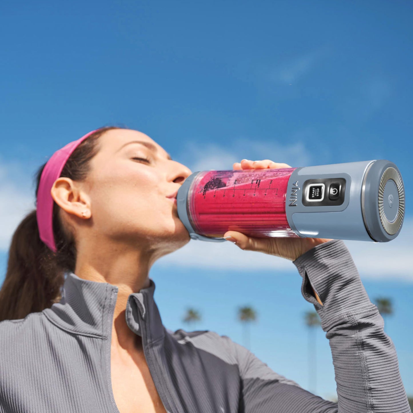 Ninja Blast 530ml Portable Smoothie Maker, Wireless, Leak-Proof Lid, Crushes Ice & Fruit